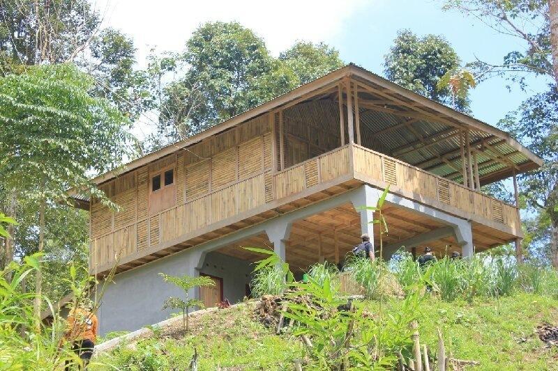 Batu Kapal Jungle Houses Hotel Berastagi Luaran gambar